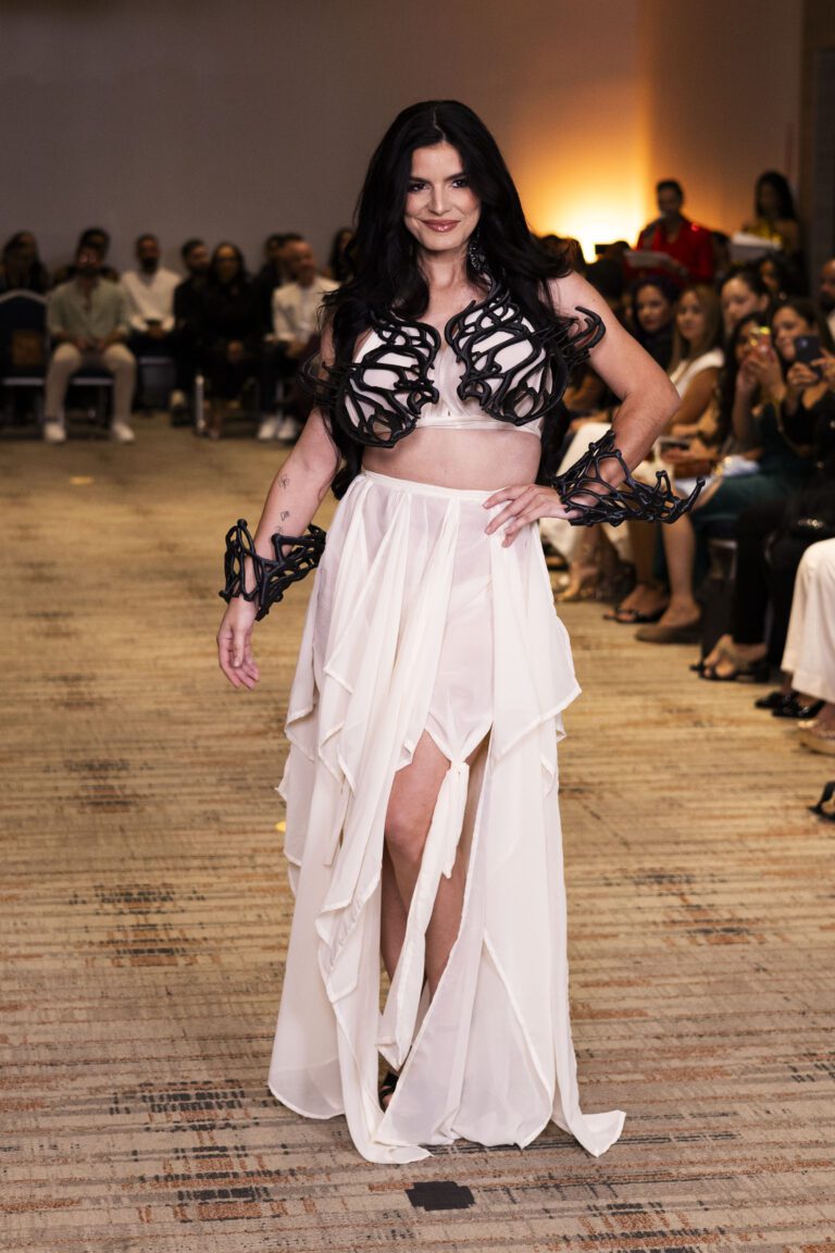 20260610_DIGITAL_MUPR_TOTAL_LOOK_JB_13