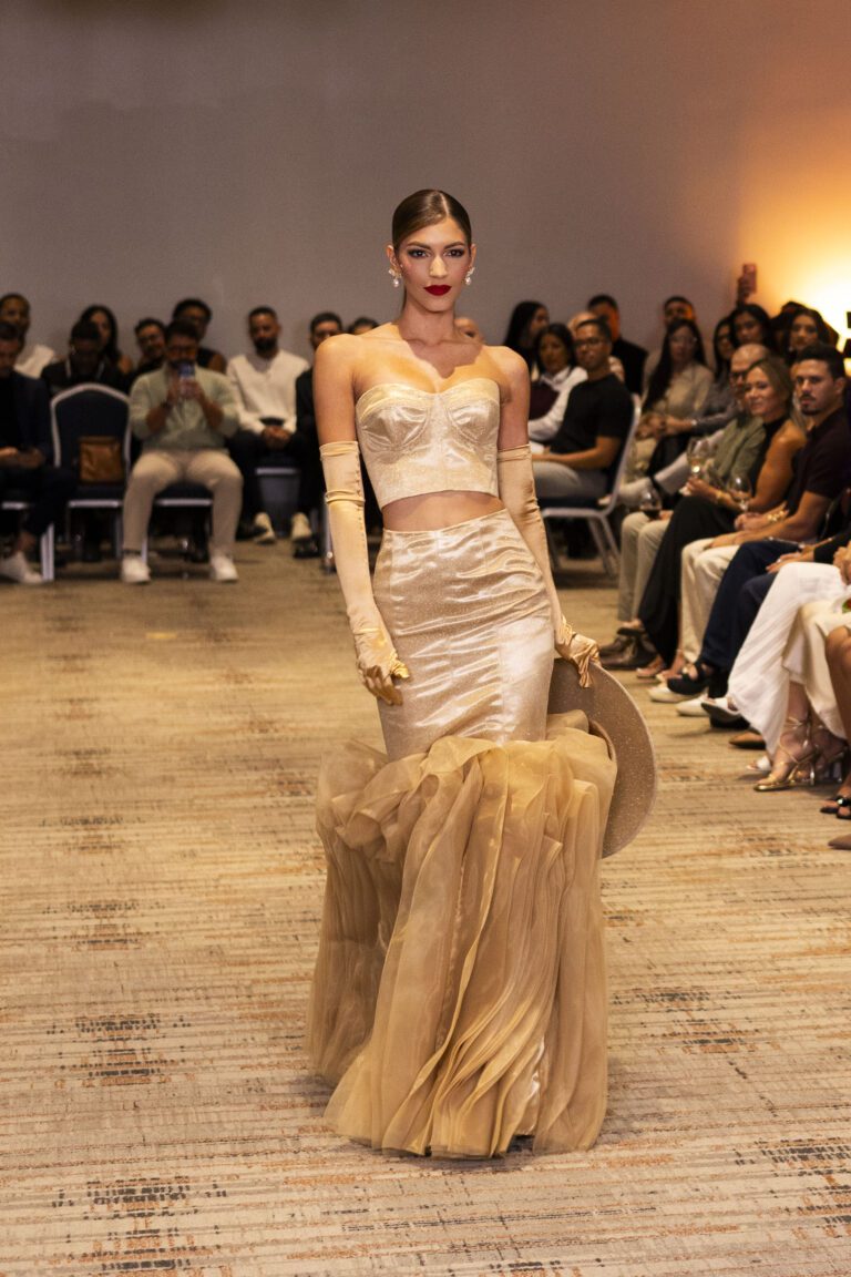 20260610_DIGITAL_MUPR_TOTAL_LOOK_JB_22
